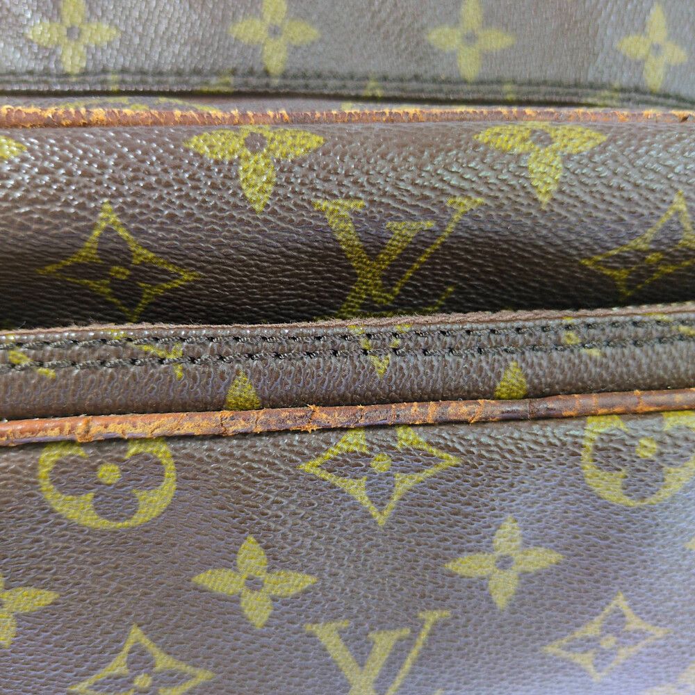 Louis Vuitton Monogram Migrateur Handbag Brown — view 8
