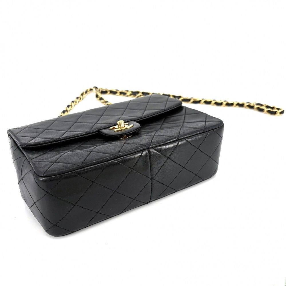 Chanel Shoulder Bag Mini Quilted Chain Turnlock Crossbody Mini Vintage CC Logo — view 3