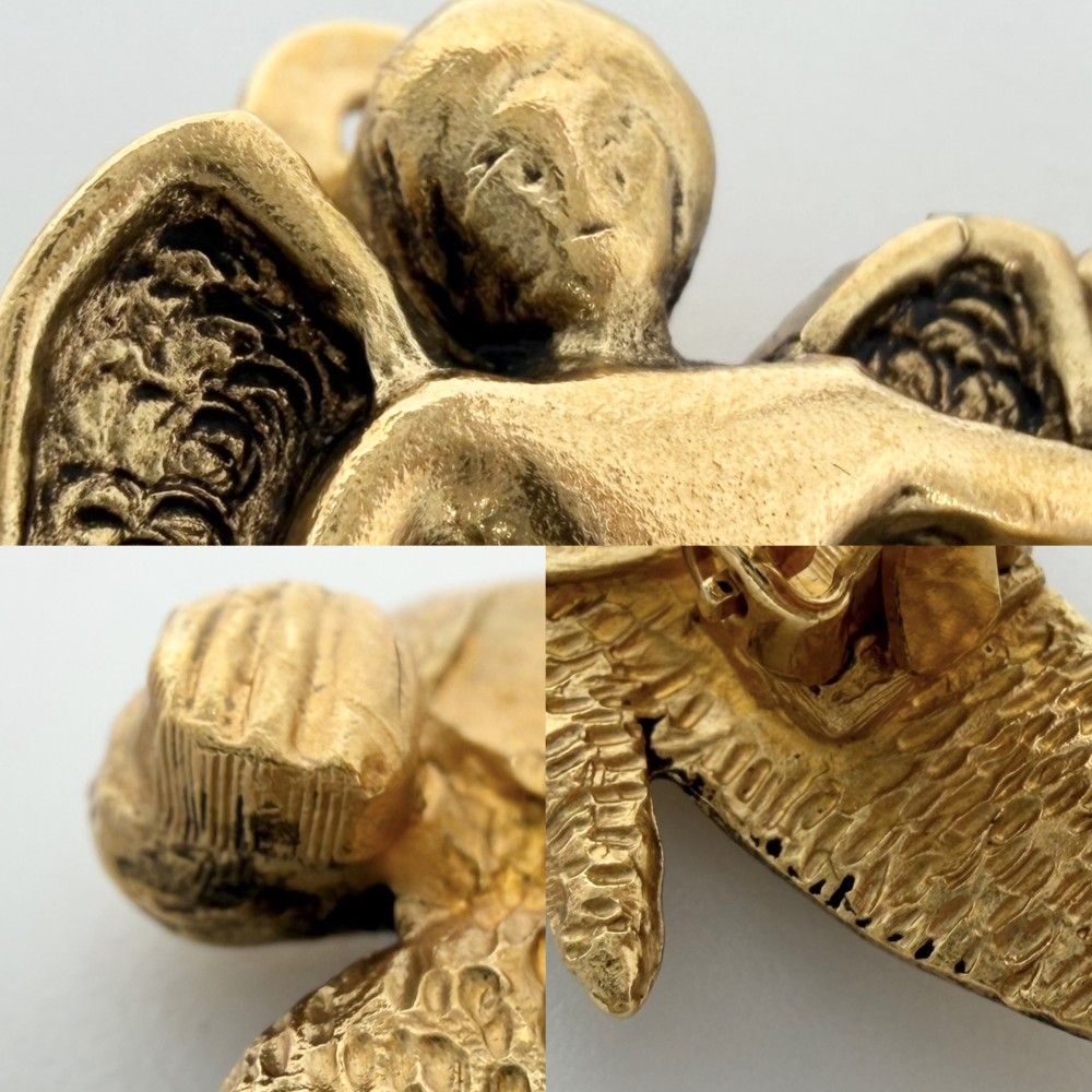 Chanel Earrings Angel Motif Vintage Gold Plated — view 6