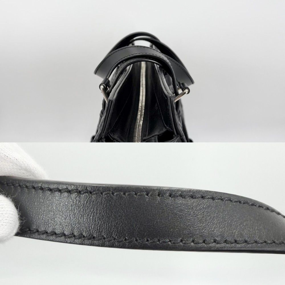 Gucci Tote GG Embossed Handbag Shoulder Leather Black Silver — view 6