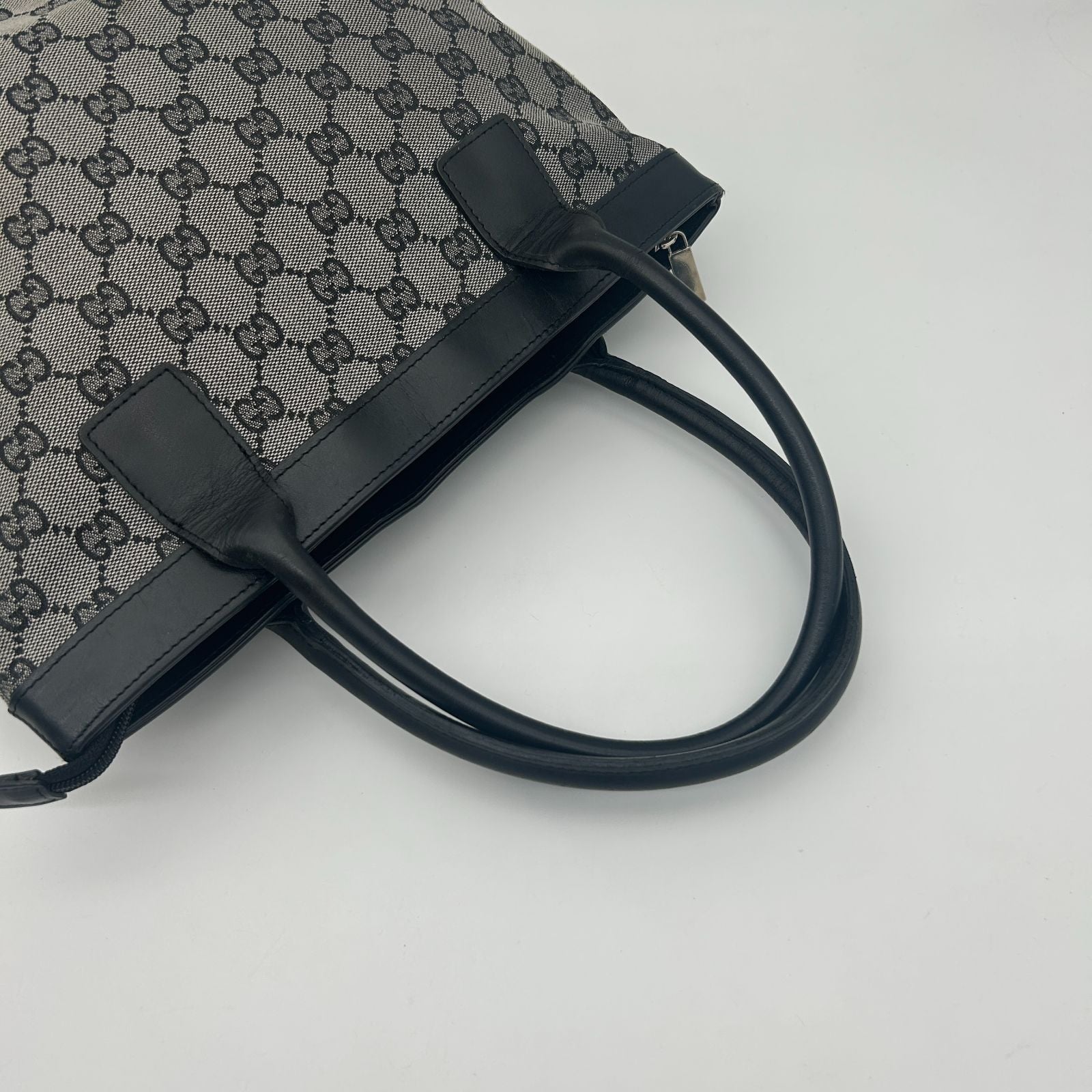 Gucci Tote GG All Over Pattern Canvas Shoulder Leather — view 5