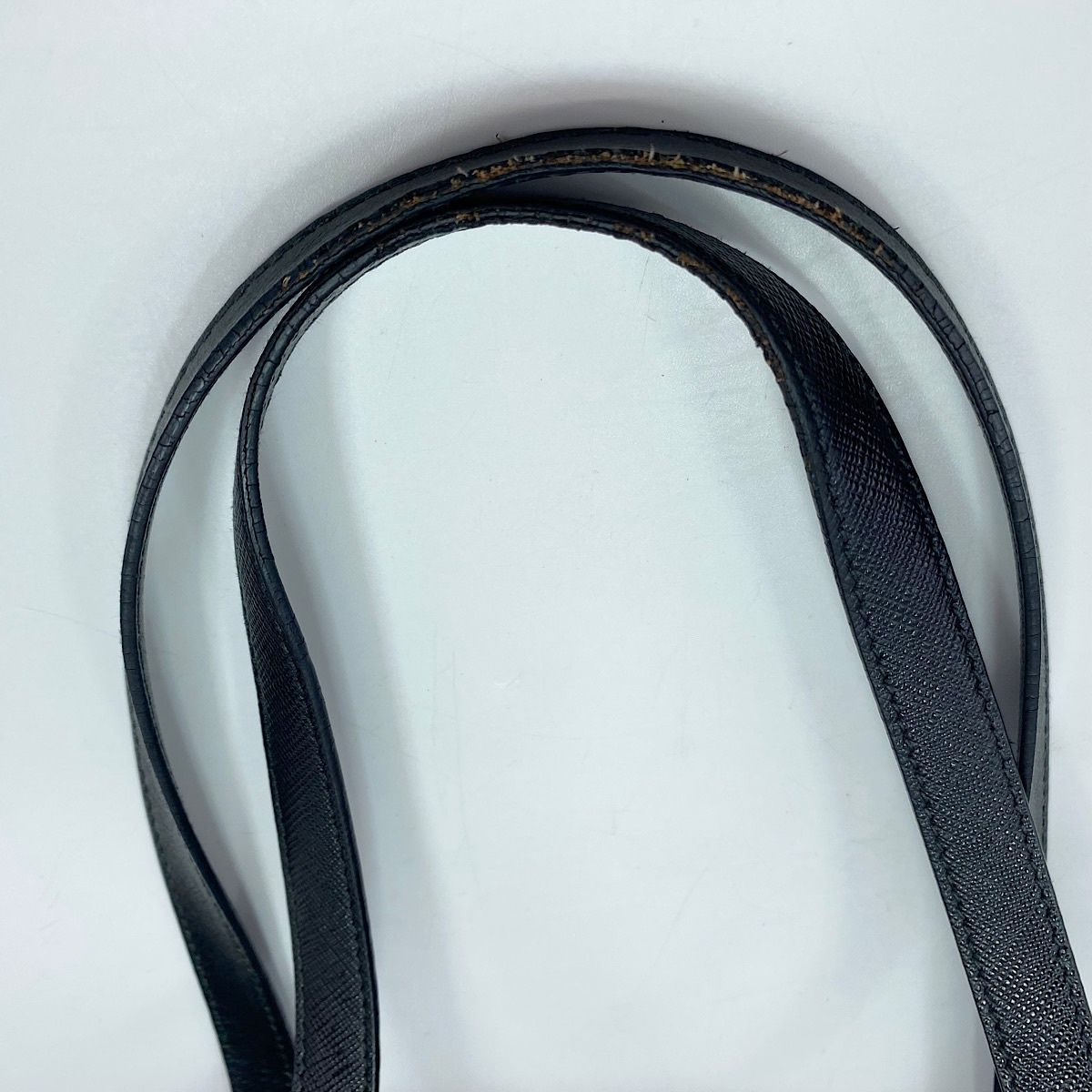 Prada Tote Black — view 9