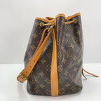 Louis Vuitton Shoulder Bag Petite — view 5