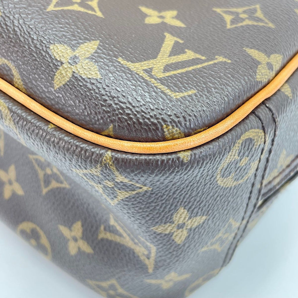 Louis Vuitton Handbag Trouville — view 8