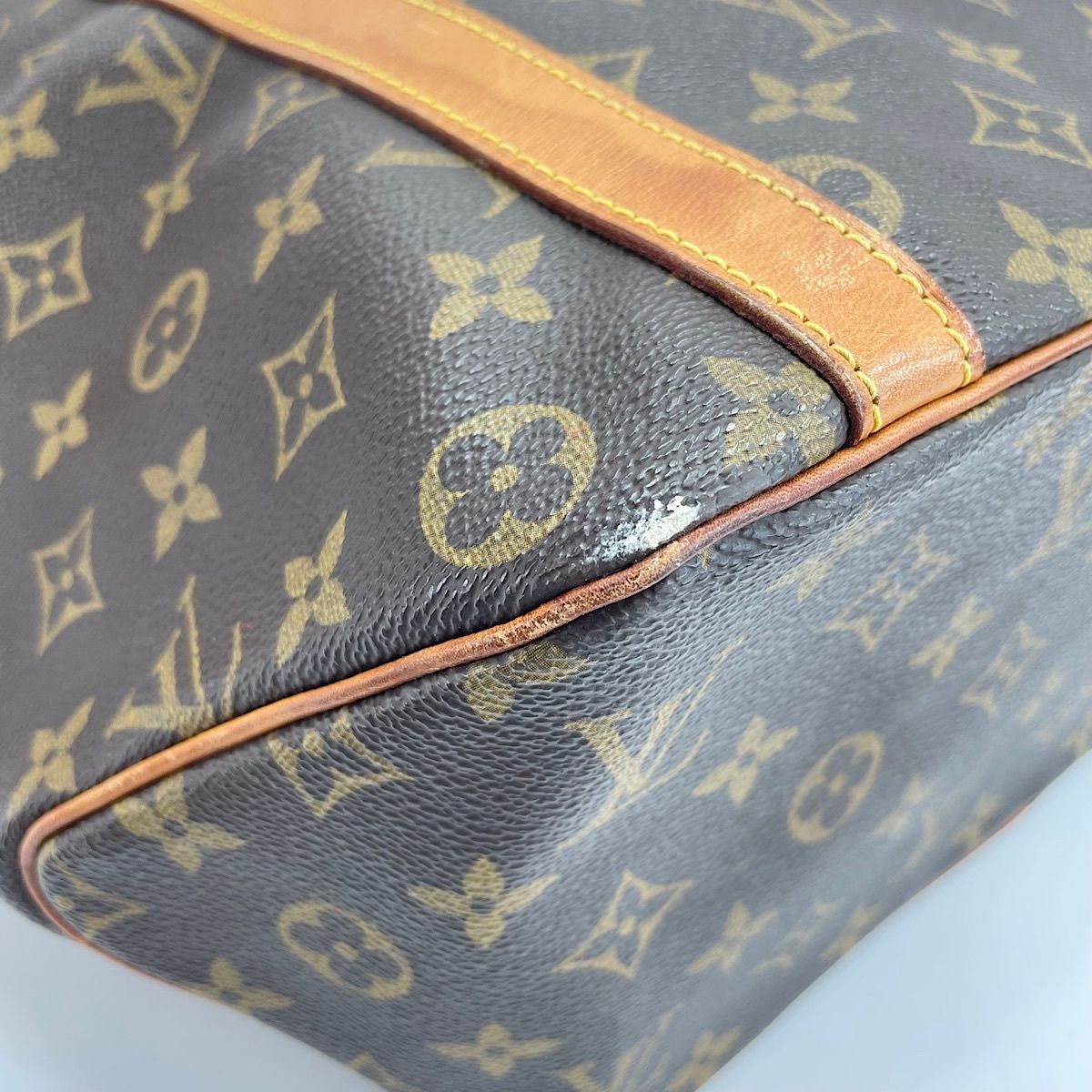 Louis Vuitton Tote Sac Shopping — view 8
