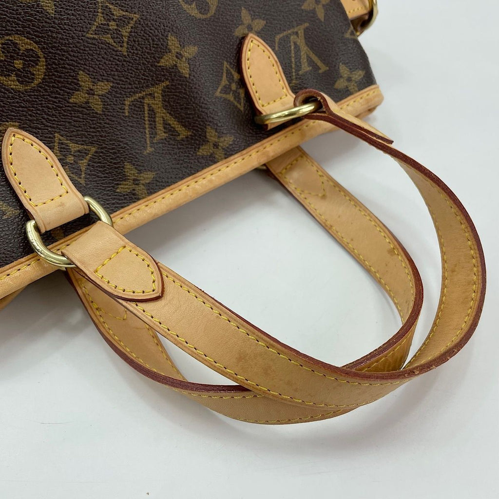Louis Vuitton Handbag Batignolles — view 9