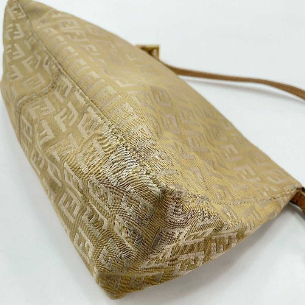 Fendi Handbag Zucchino Beige — view 9