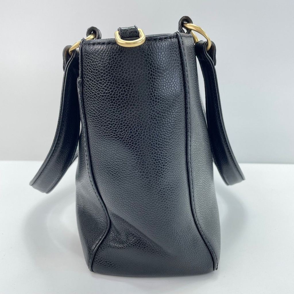 Chanel Tote Black — view 6