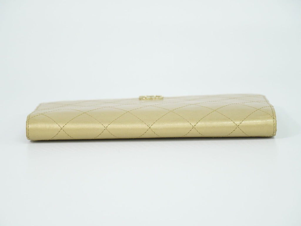 Chanel CC Logo Quilted Wallet Leather Gold — view 5