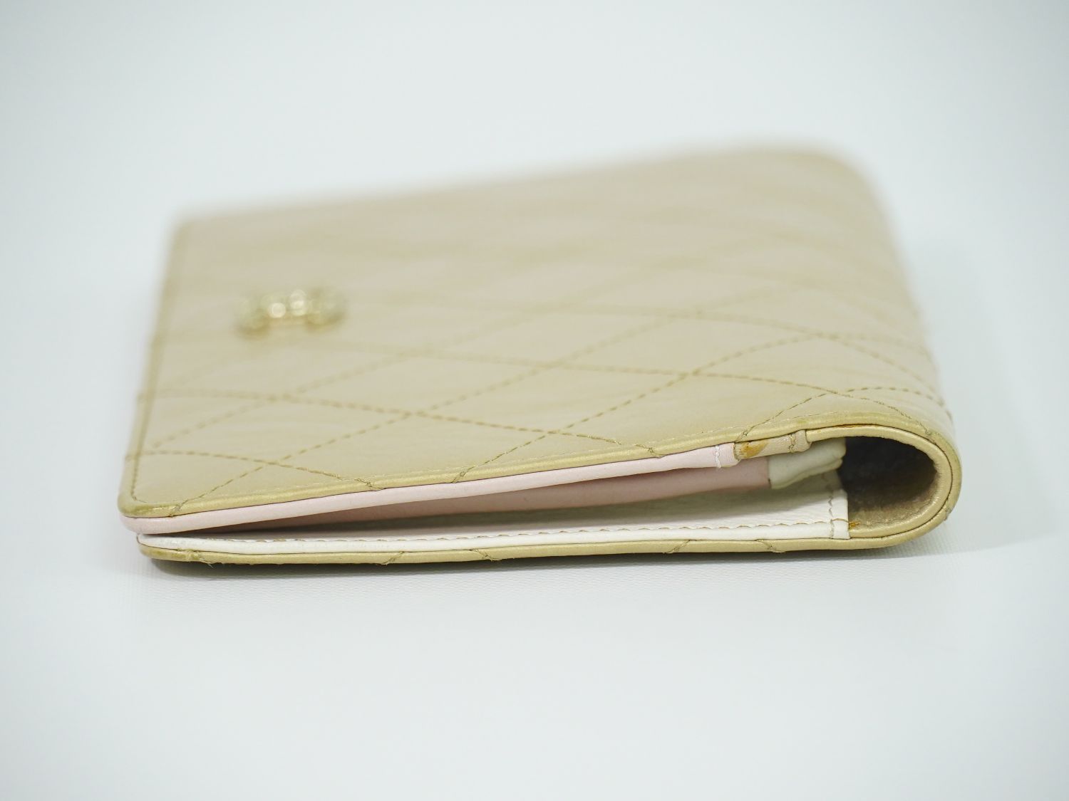 Chanel CC Logo Quilted Wallet Leather Gold — view 4
