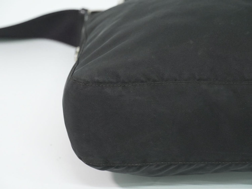 Prada Nylon Shoulder Bag Pochette Black — view 7