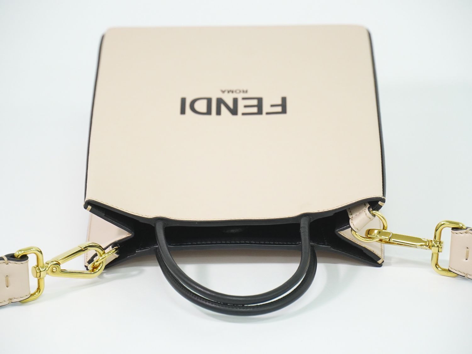 Fendi Pack Shopping Small 2-Way Shoulder Bag Pochette Leather Pink — view 5