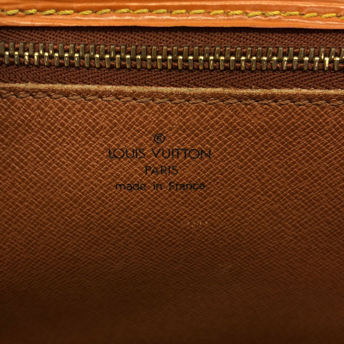 Louis Vuitton Pochette Series Dragonne Epi Second Bag Brown — view 4