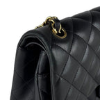 Chanel Shoulder Bag Deca Quilted — view 6
