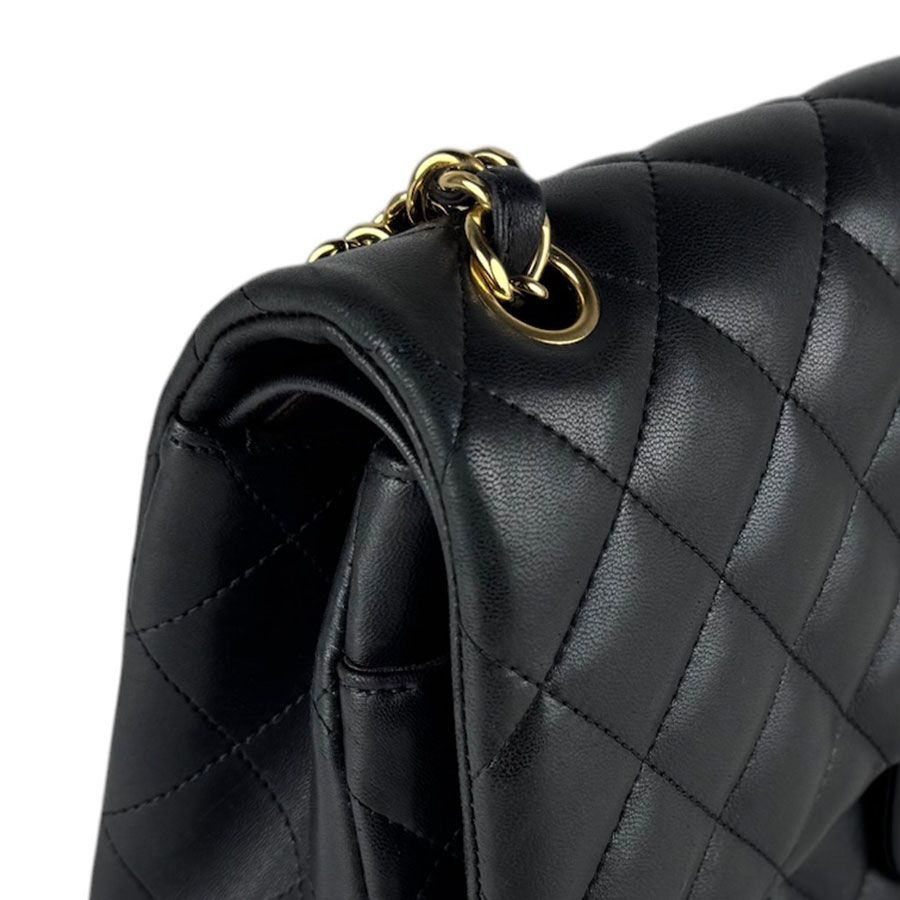 Chanel Shoulder Bag Deca Quilted — view 6