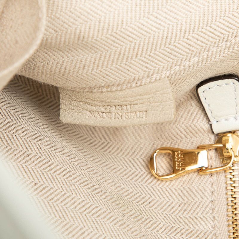 Loewe Heritage Tote Shoulder Bag White Leather — view 6