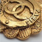 Chanel Brooch CC Logo Flower Gold Vintage 28 — view 3