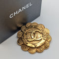 Chanel Brooch CC Logo Flower Gold Vintage 28