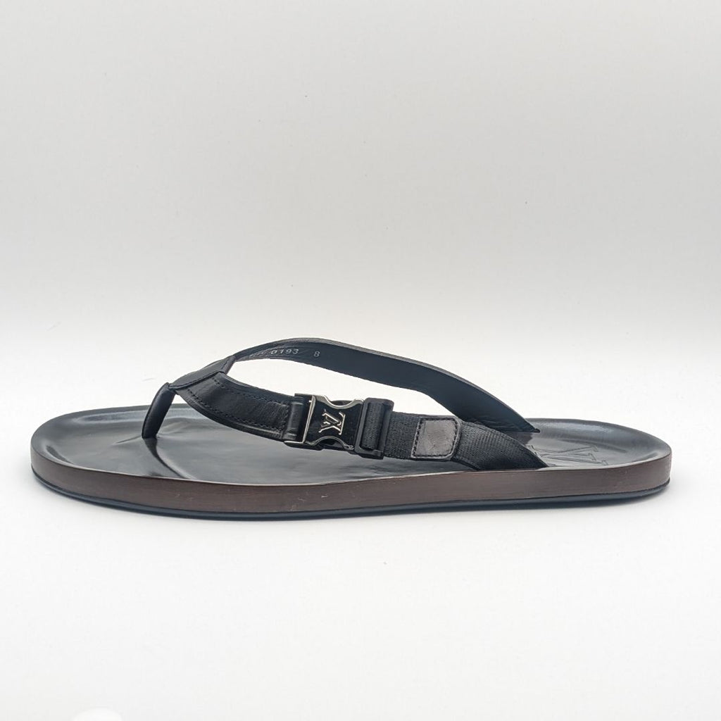 Louis Vuitton Leather LV Logo Black Sandals Thong Beach — view 2