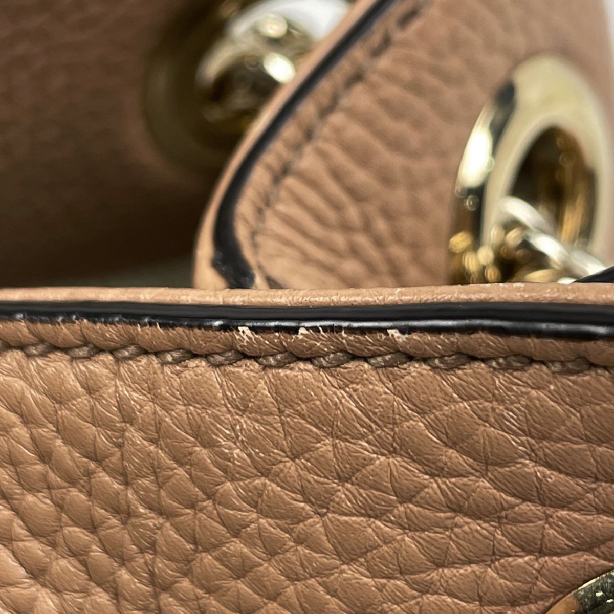 Gucci Soho Chain Shoulder Bag Tote Fringe Interlocking Leather Beige — view 4