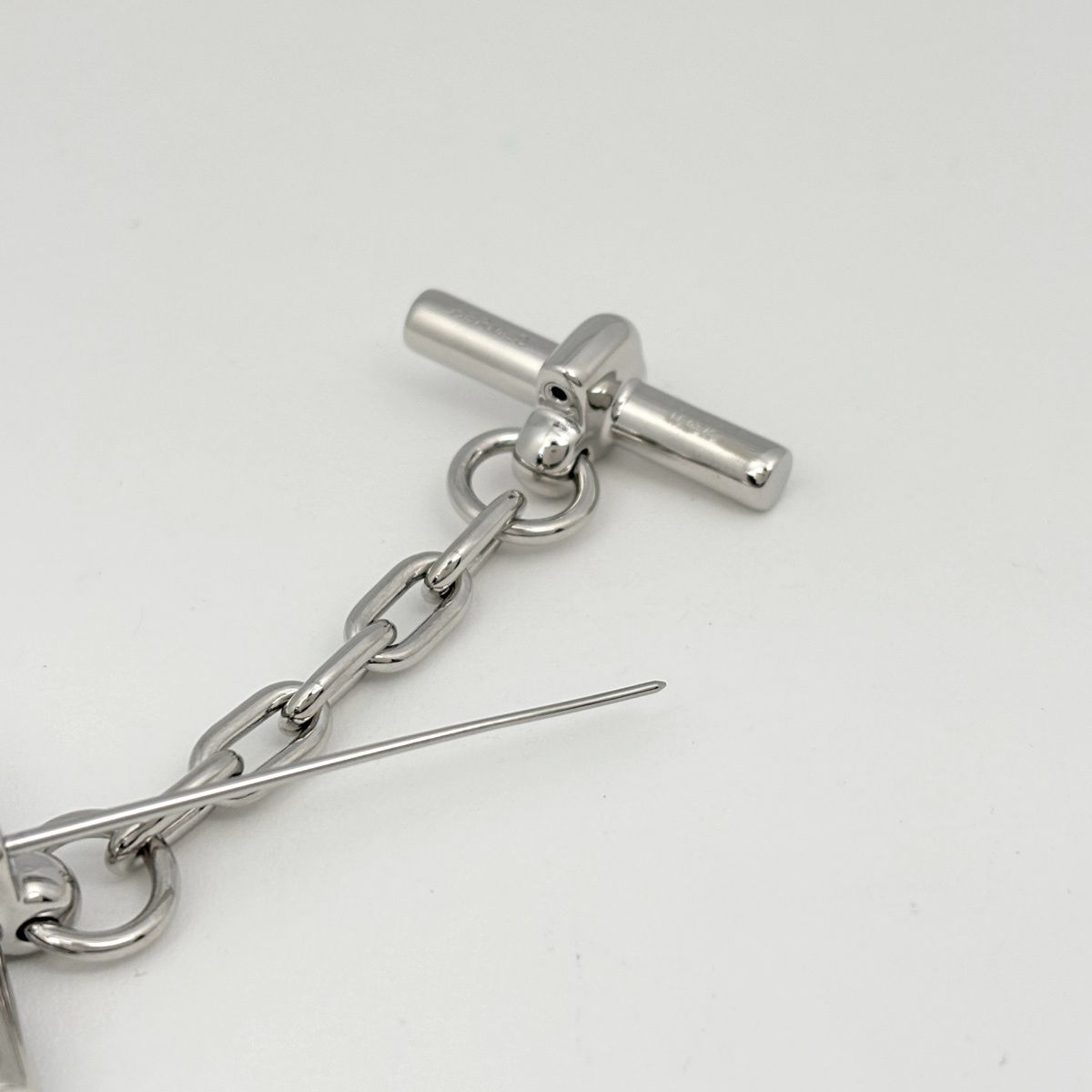 Hermes Fribustier Brooch Metal Veau Swift Silver Black — view 3
