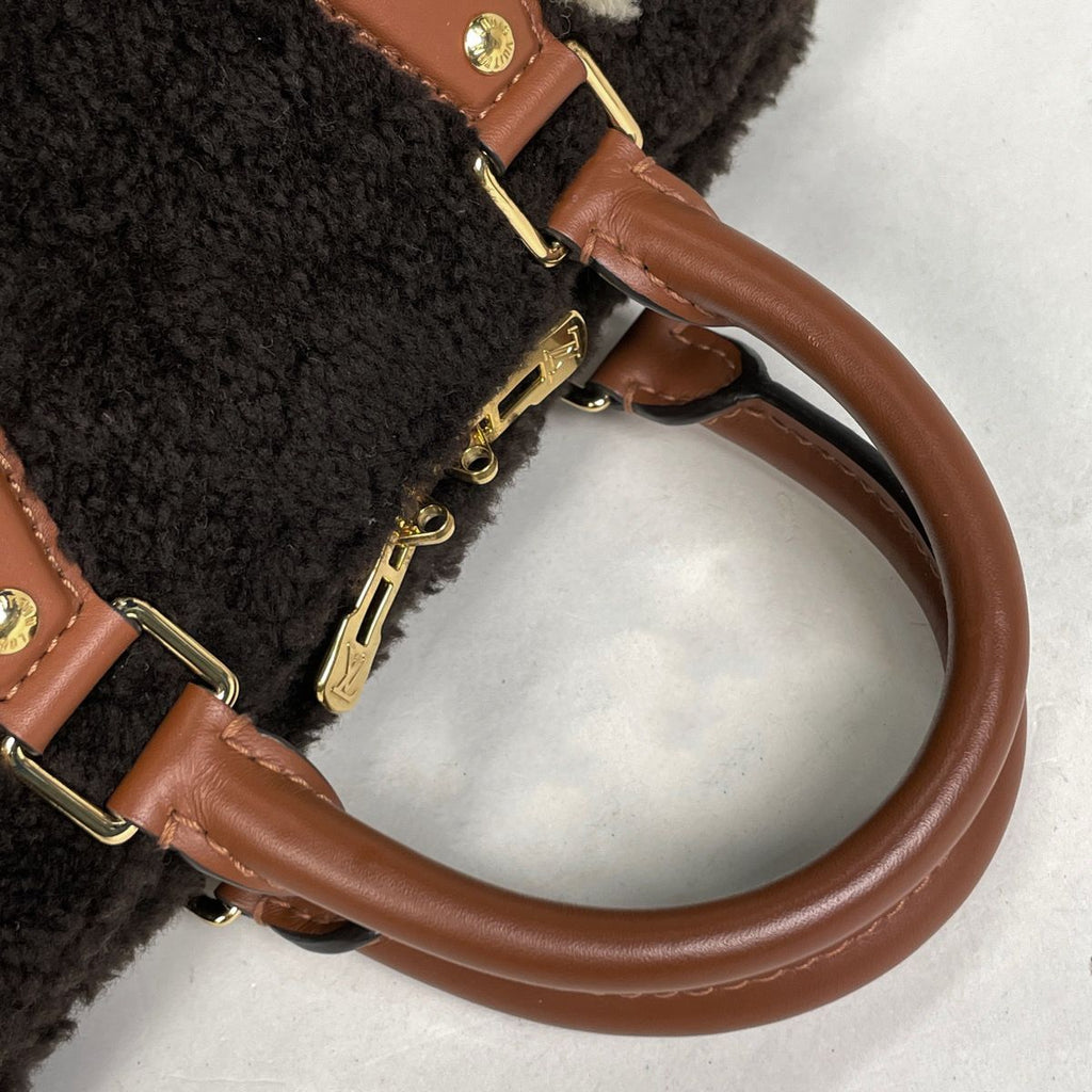 Louis Vuitton Speedy Bandouliere 25 2-Way Shoulder Bag Monogram Teddy Leather — view 6
