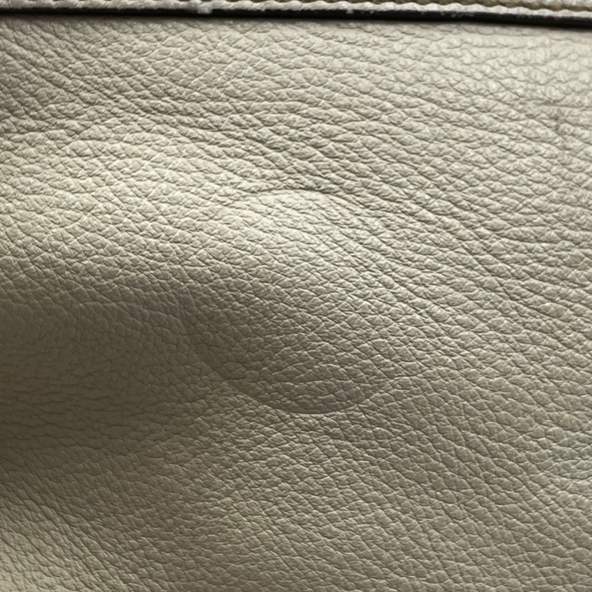 Gucci Soho Shoulder Bag Interlocking Leather Ivory — view 4