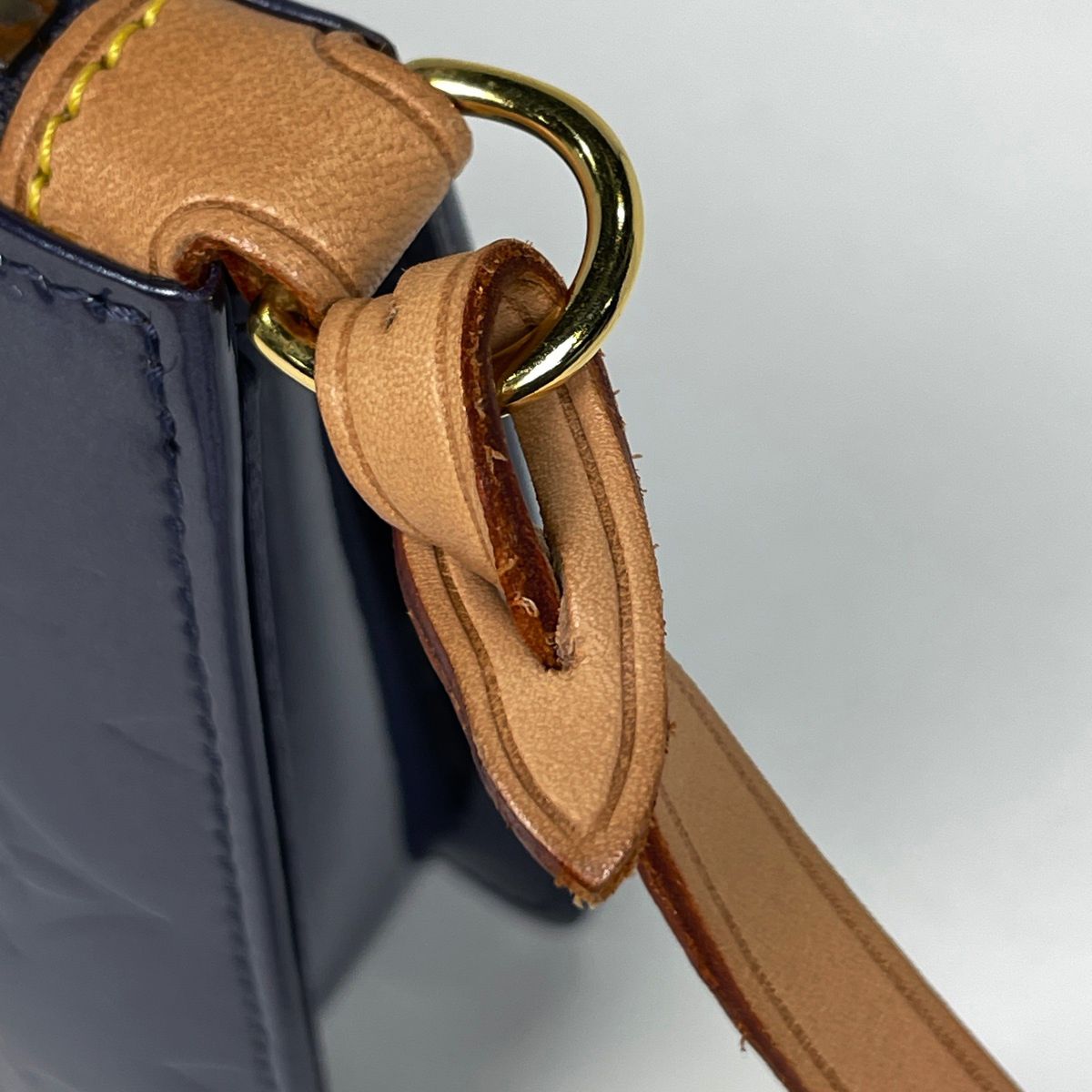 Louis Vuitton Lexington Monogram Vernis Andigo Handbag — view 4