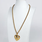 Chanel CC Logo Heart Motif Necklace Gold Plated — view 6