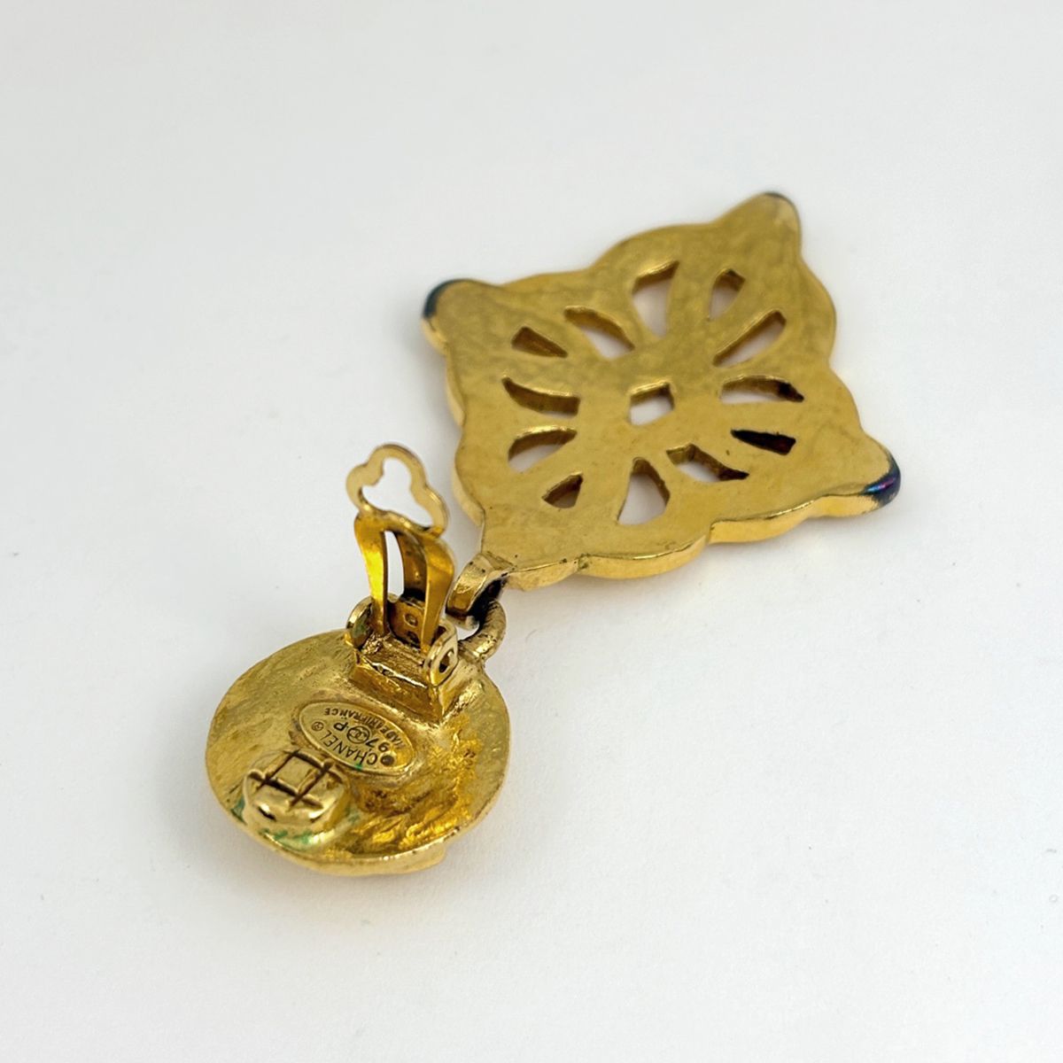 Chanel CC Logo Earrings Swing Gold Plated — view 3