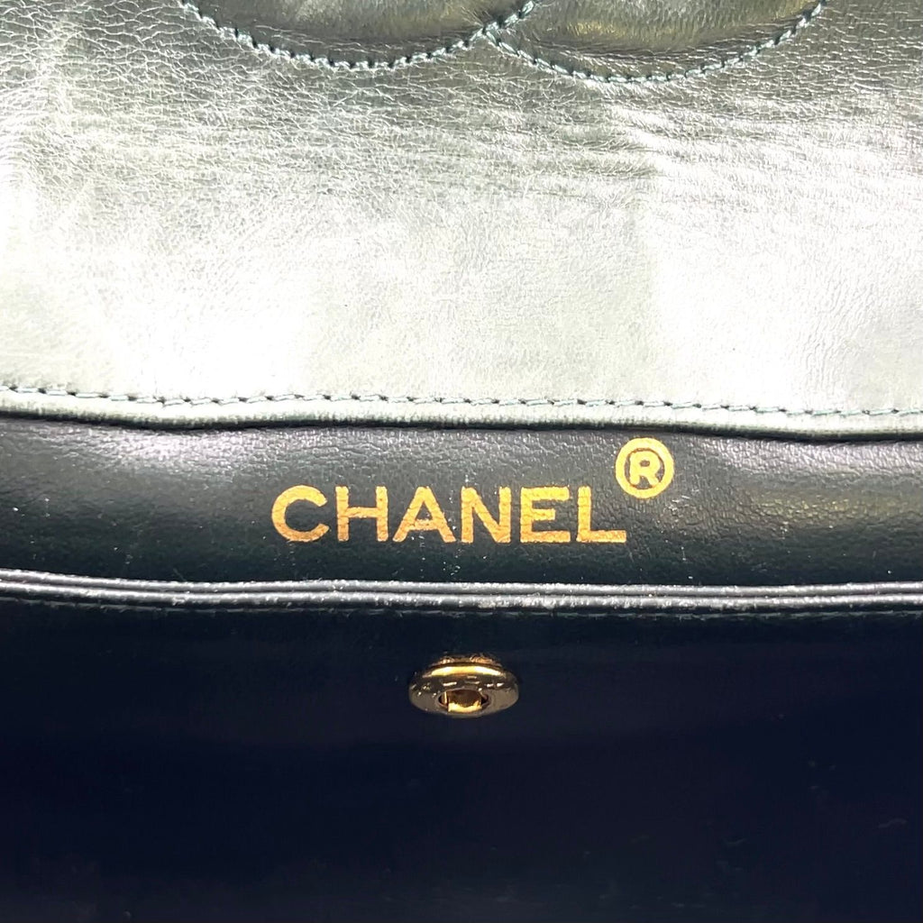 Chanel Quilted CC Logo Lambskin Dark Green Shoulder Bag Gold — view 4