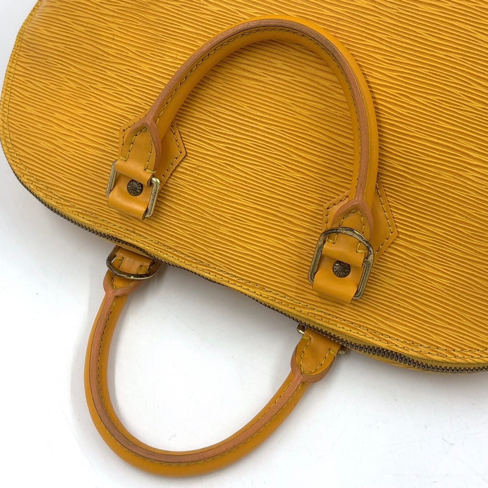 Louis Vuitton Alma Epi Tassili Yellow Leather Handbag Gold — view 6