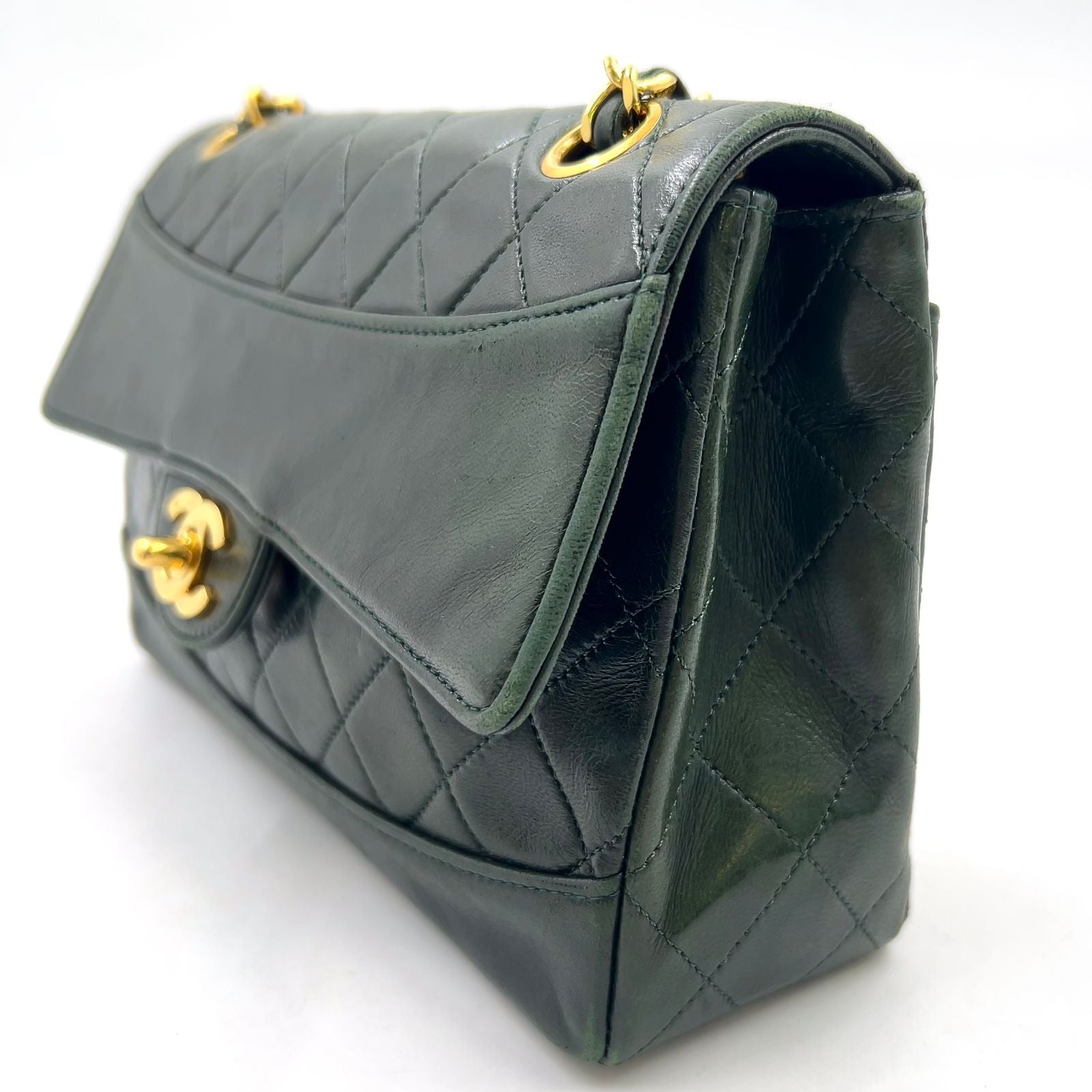 Chanel Quilted CC Logo Lambskin Dark Green Shoulder Bag Gold — view 8