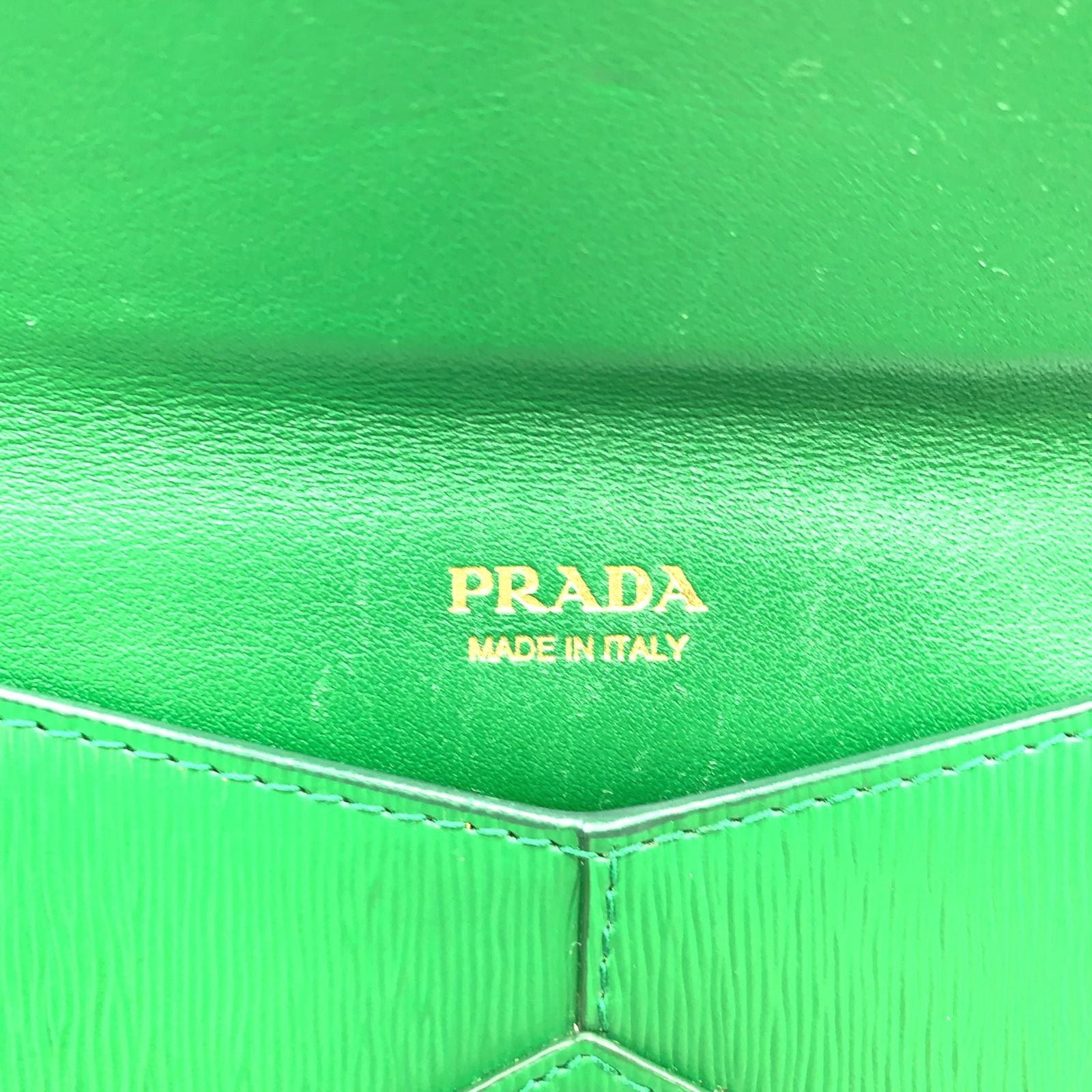 Prada Envelope Leather Green Bifold Wallet Gold — view 4