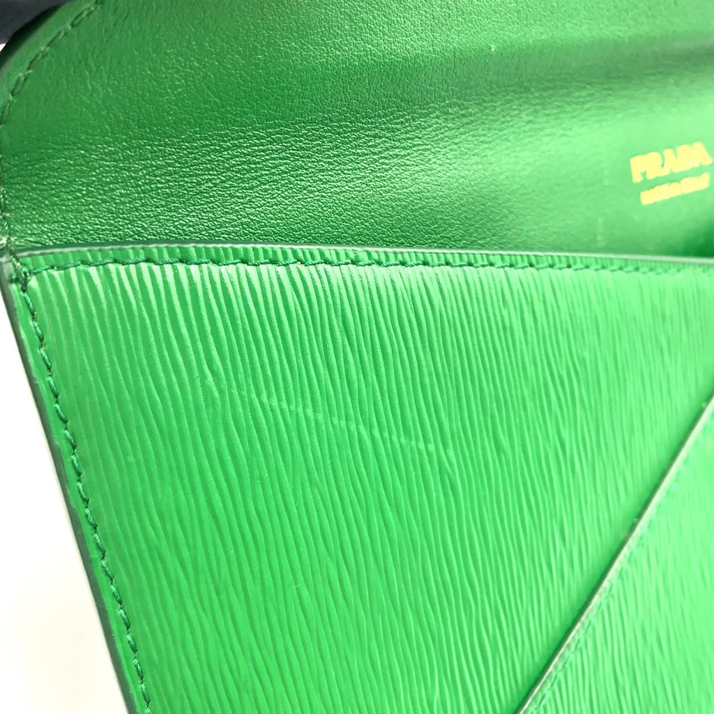 Prada Envelope Leather Green Bifold Wallet Gold — view 6