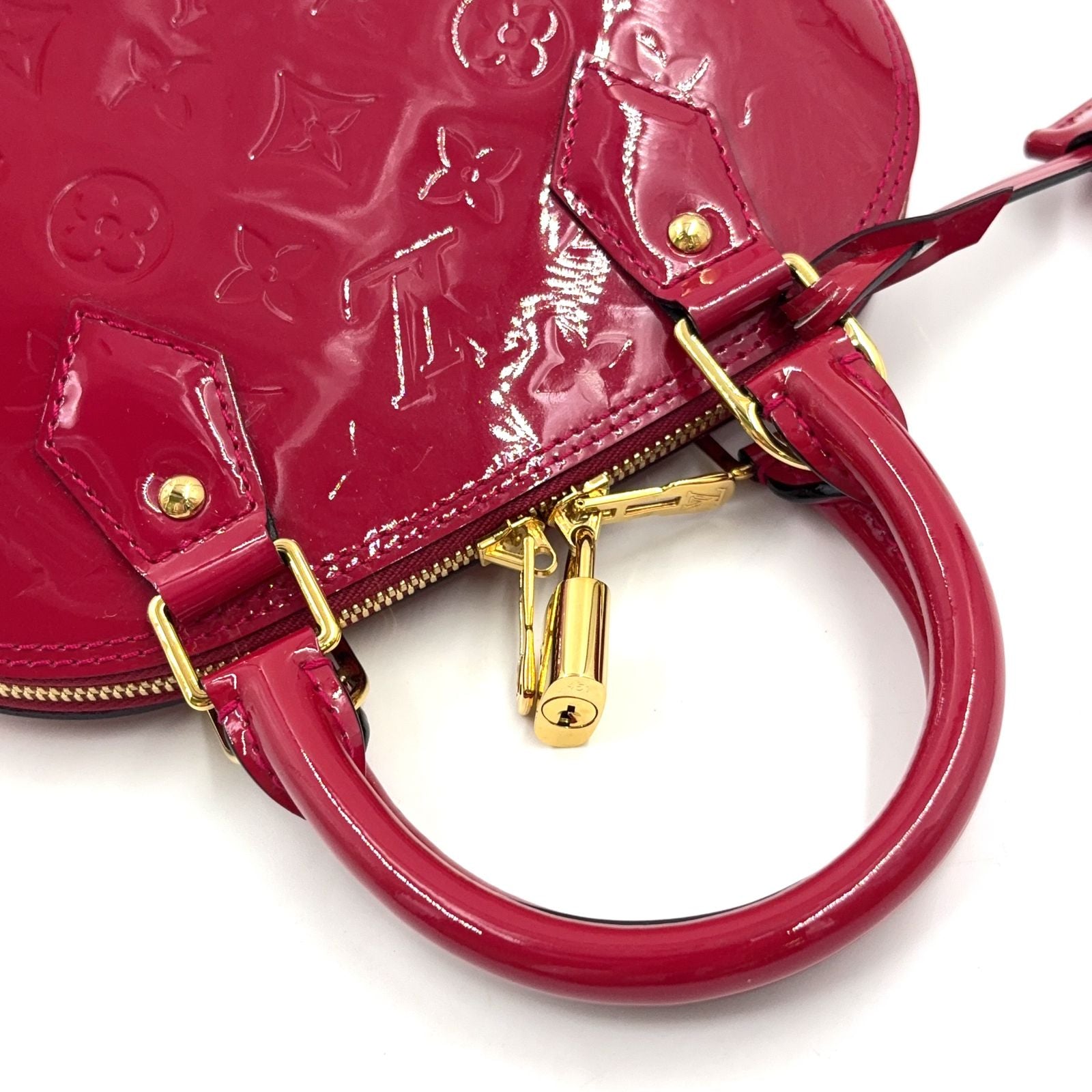 Louis Vuitton Alma BB Monogram Vernis Rose Indien Enamel Leather Pink Handbag — view 5
