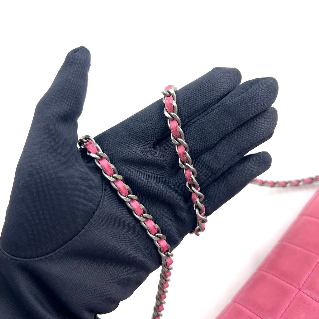 Chanel Choco Bar Lambskin Pink Chain Shoulder Bag Gold — view 6