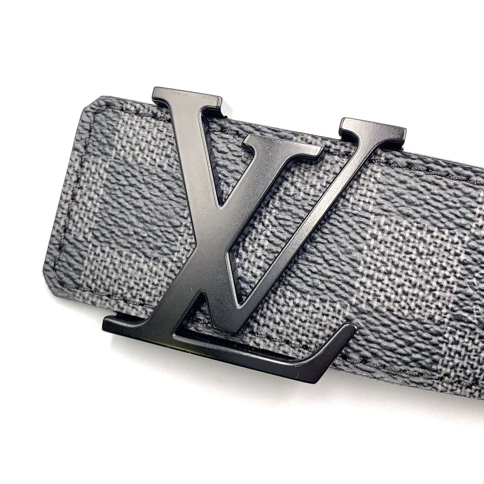 Louis Vuitton Ceinture LV Initial Leather Black Belt — view 4