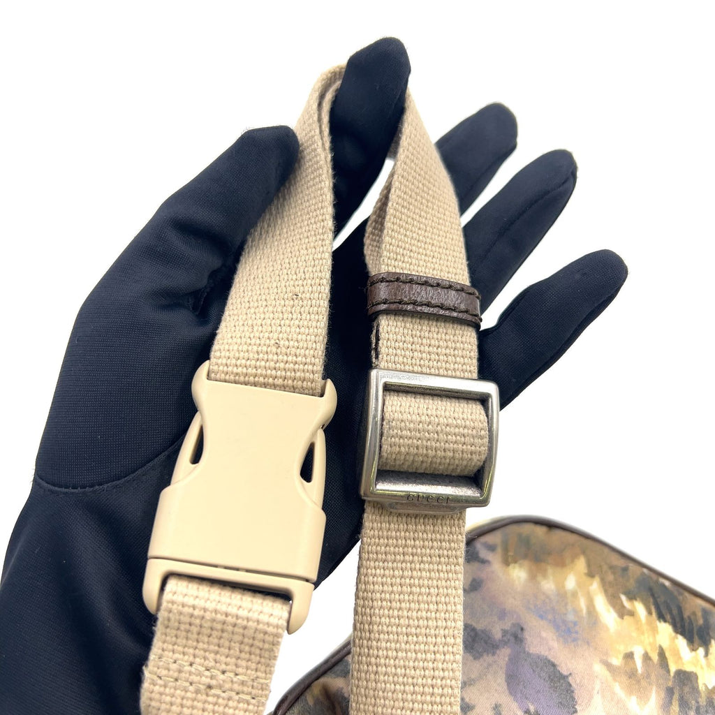 Gucci the North Face Leather Nylon Green Beige Belt Bag Silver — view 7