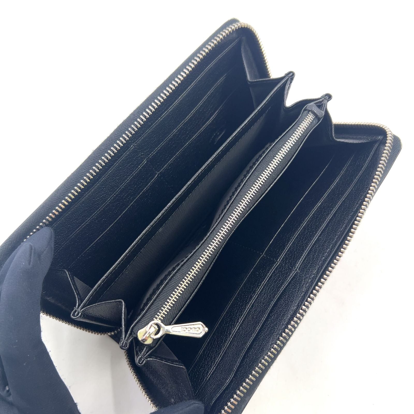 Gucci Lila Zip Around Leather Black Wallet Silver — view 3