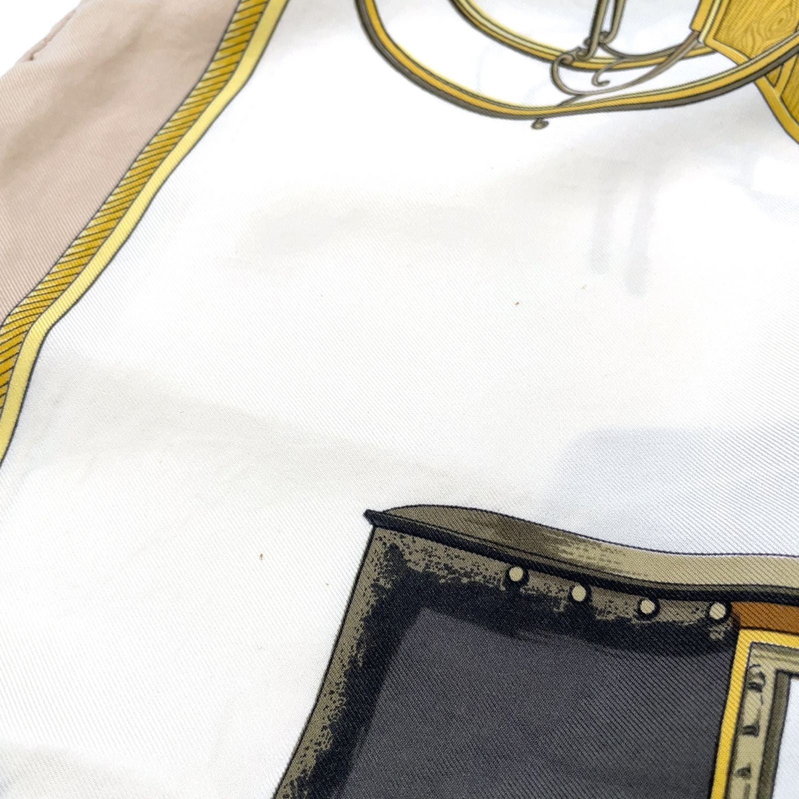 Hermes Carre 90 les Voitures a Transformation Foldable Covered Wagon Silk Beige — view 9