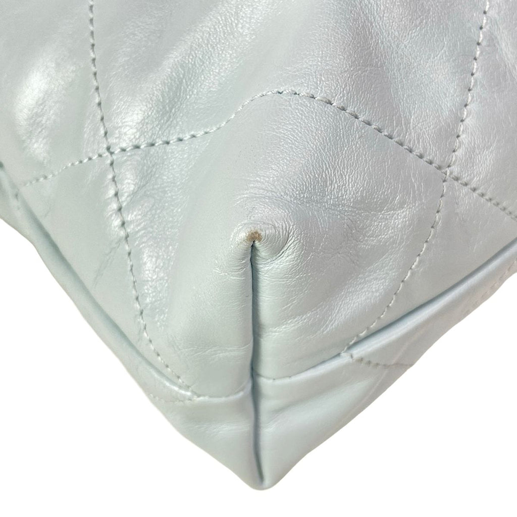 Chanel Handbag 22 Small Light Blue Gold — view 9
