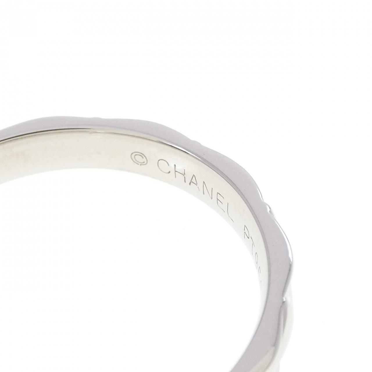 Chanel Quilted Ring Silver — view 3
