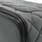 Chanel Vintage Bag Handbag Black — view 3