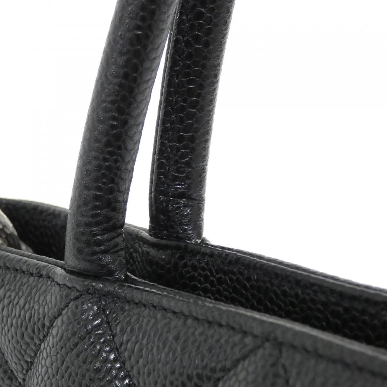 Chanel Vintage Bag Handbag Black — view 7