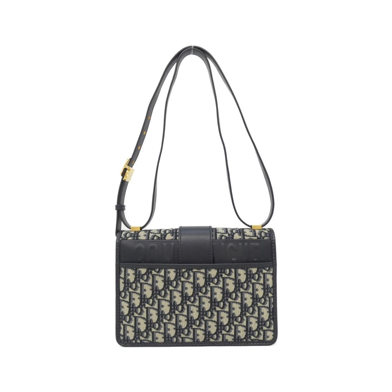 Dior Oblique 30 Montaigne Shoulder — view 2