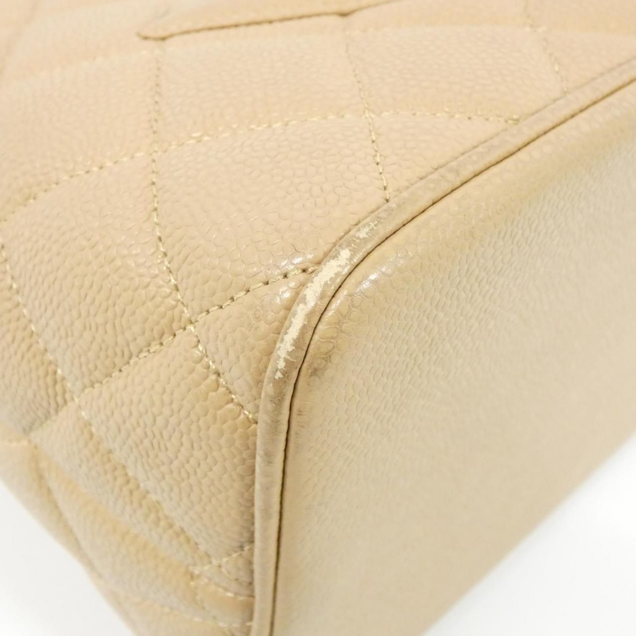 Chanel Bag Handbag Beige — view 3