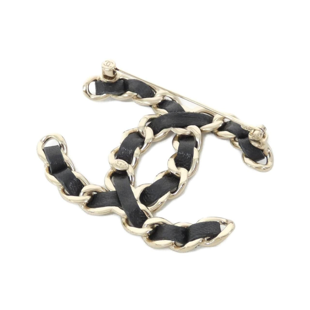 Chanel Brooch Gold — view 2