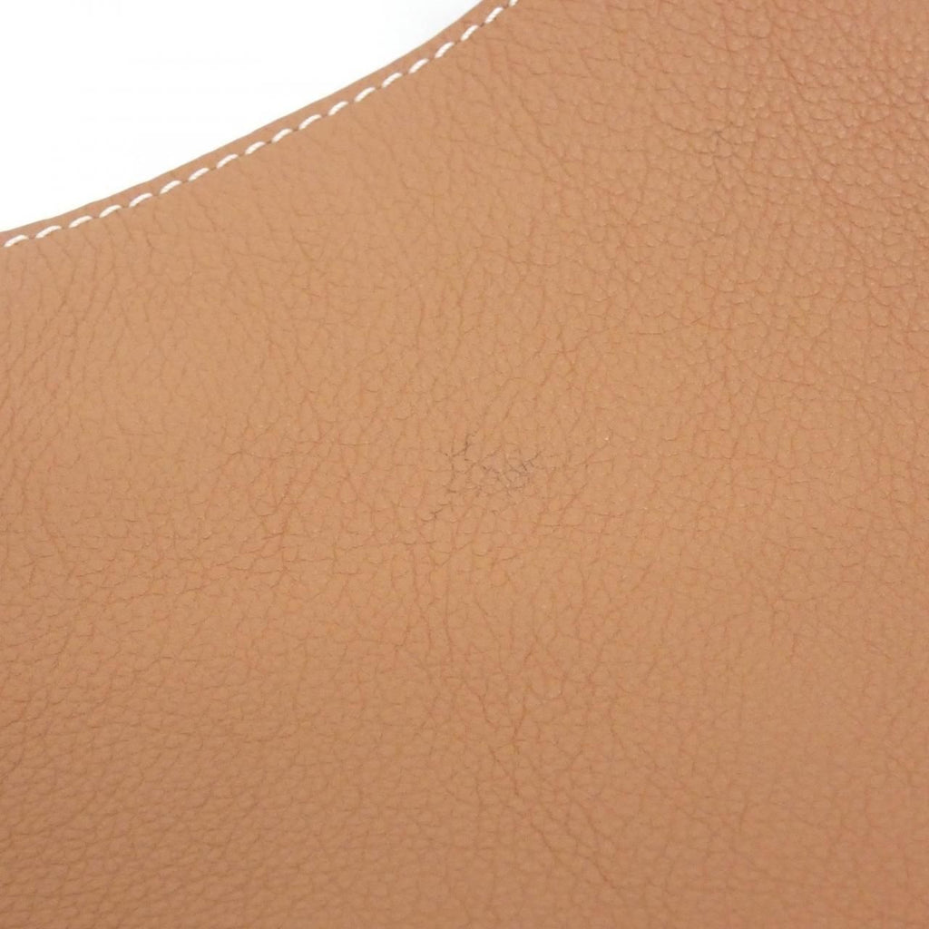 Louis Vuitton Lowkey Hobo MM Shoulder — view 4