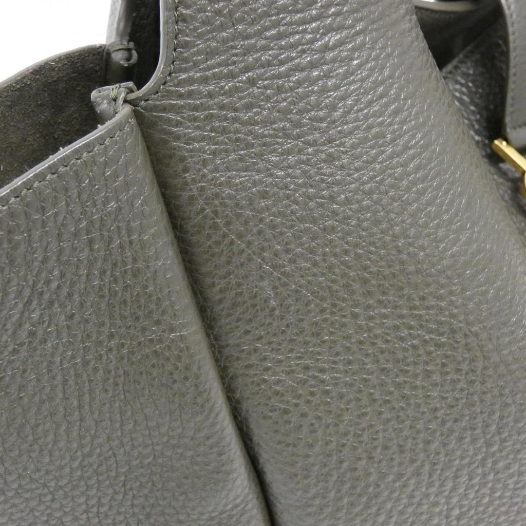 Saint Laurent le 5 a 7 Bea Aaduu — view 5